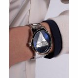 Guess GW0782G3 Badge